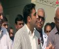 Bilawal Bhutto visits victims of train collision at Jinnah hospital and Runs Away When Journalists Started asking Tough Questions