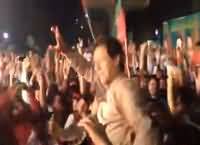 Imran khan welcome in lahore by workers